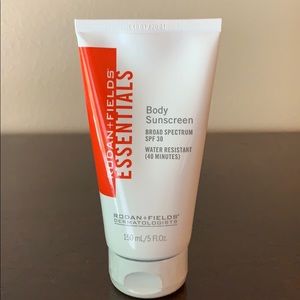 Rodan + Fields Body Sunscreen SPF 30 5 oz